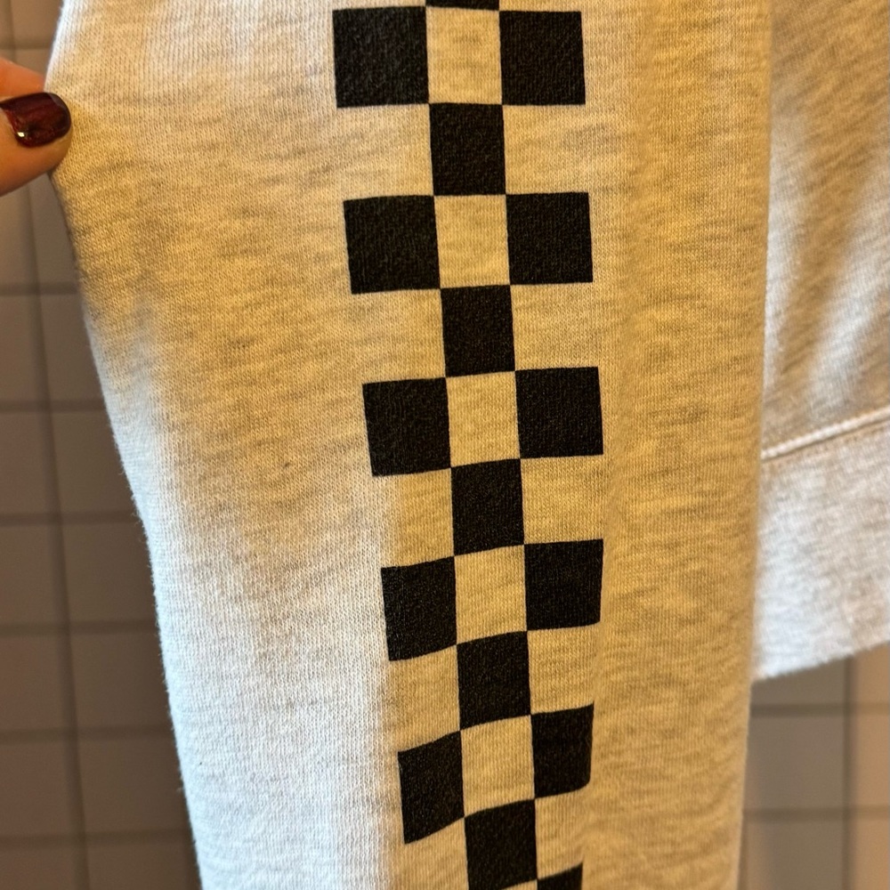 Vans Light Gray women’s cropped Hoodie with Checkered Sleeves - Picture 3 of 5